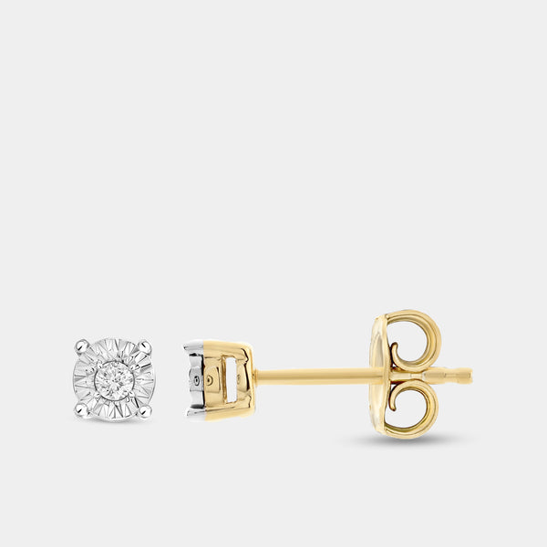 Gilded 1/10 Carat Lab-Grown Diamond Round-Shaped Two-Piece Earring and Pendant Set in an Illusion Plate