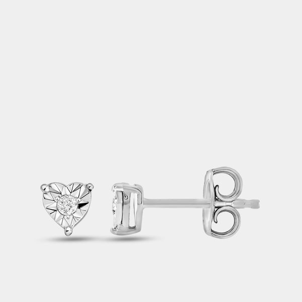 Gilded 1/10 Carat Lab-Grown Diamond Round-Shaped Two-Piece Earring and Pendant Set in a Heart-Shaped Illusion Plate