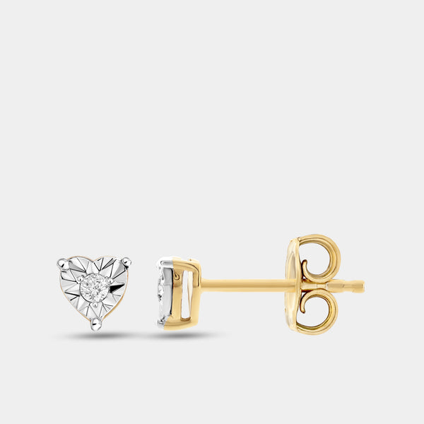 Gilded 1/10 Carat Lab-Grown Diamond Round-Shaped Two-Piece Earring and Pendant Set in a Heart-Shaped Illusion Plate