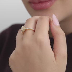 Gilded 1 Carat Lab-Grown Diamond Pear-Shaped Halo Engagement Ring with a Classic Shank