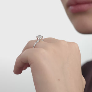 Gilded 1 Carat Lab-Grown Diamond Round-Shaped Classic Solitaire Ring