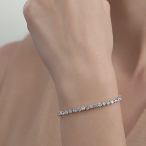 Gilded 7 Carat Lab-Grown Diamond Round-Shaped Classic Tennis Bracelet