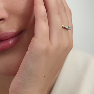 Gilded 1/10 Carat Lab-Grown Diamond Round-Shaped Five-Stone Ring Set in an Illusion Plate