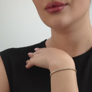Gilded 4 Carat Lab-Grown Diamond Round-Shaped Classic Tennis Bracelet