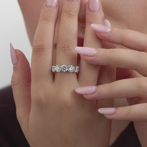 Gilded 4 Carat Lab-Grown Diamond Round-Shaped Five-Stone Ring in a Shared Prong Setting
