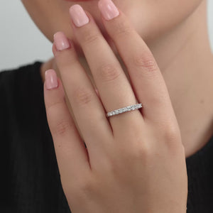 Gilded 5/8 Carat Lab-Grown Diamond Round-Shaped Shared-Prong Wedding Band