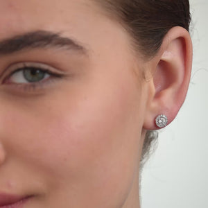 Gilded 3/4 Carat Lab-Grown Diamond Round-Shaped Stud Plus with Baguettes in the Halo